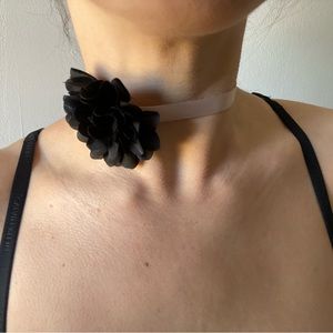 Flower Choker